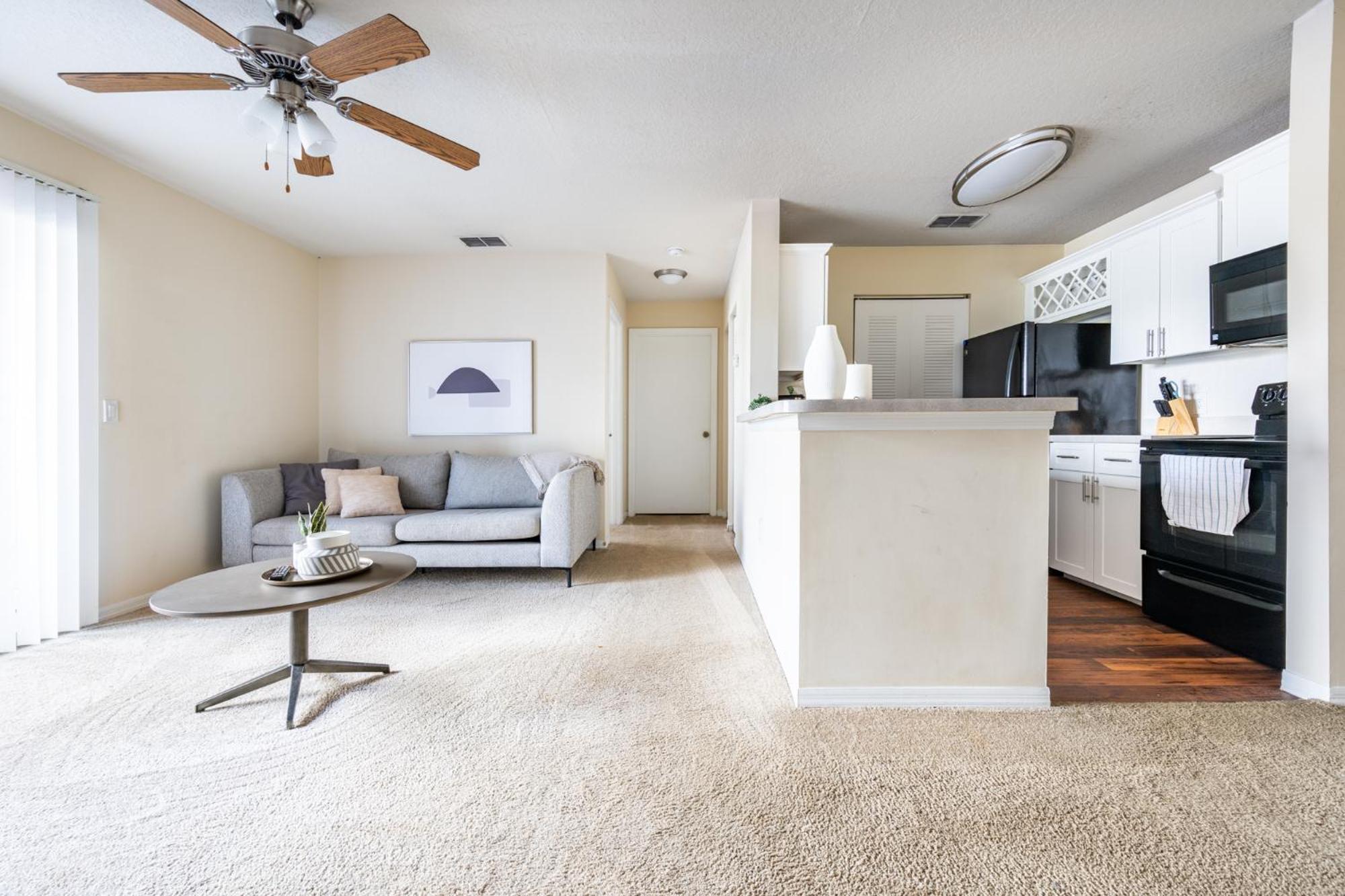 Champions Walk Apartments By Barsala Bradenton Room photo